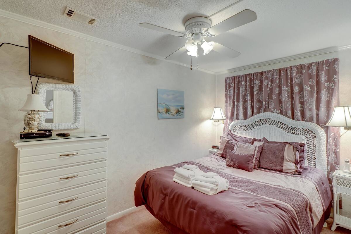 House, Multiple Beds (One-Bedroom Apartment)