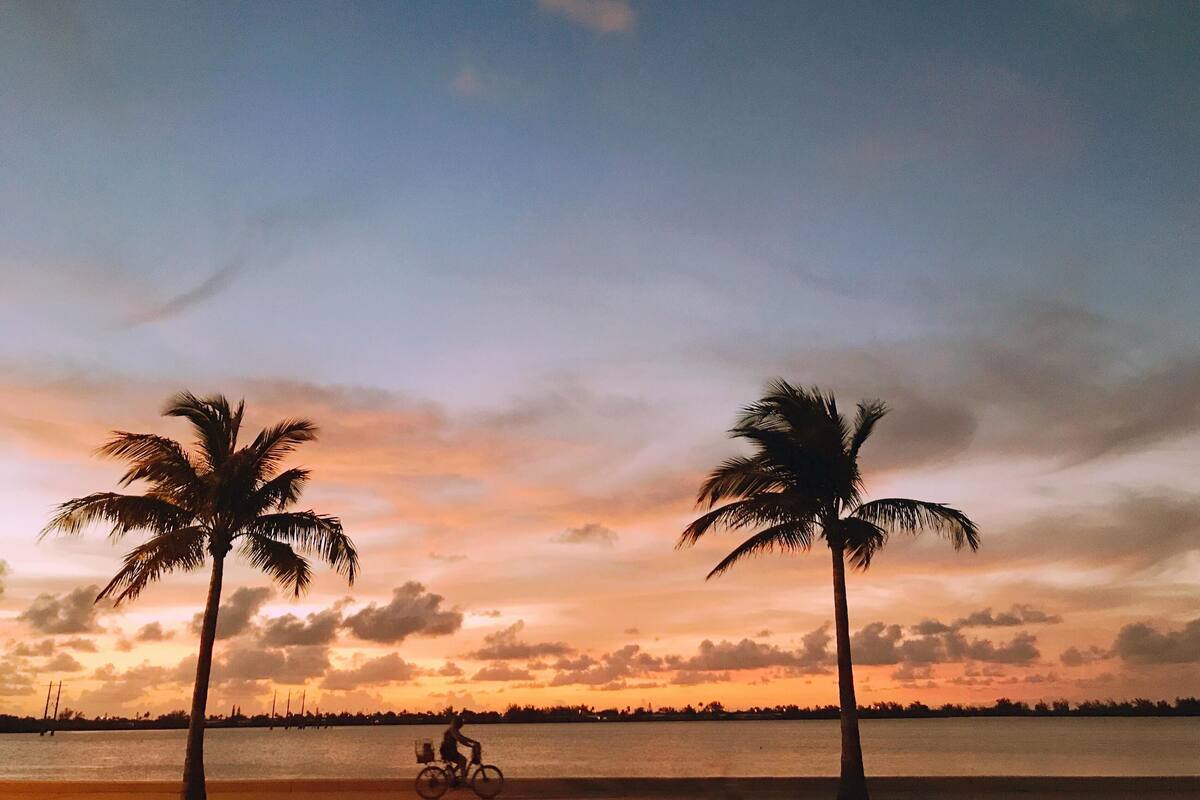 House, 1 Queen Bed (One-Bedroom Apartment) | Beach