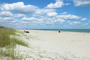 House, Multiple Beds (Two-Bedroom Apartment) | Beach - Two-bedroom Apartment (Hilton Head Island)