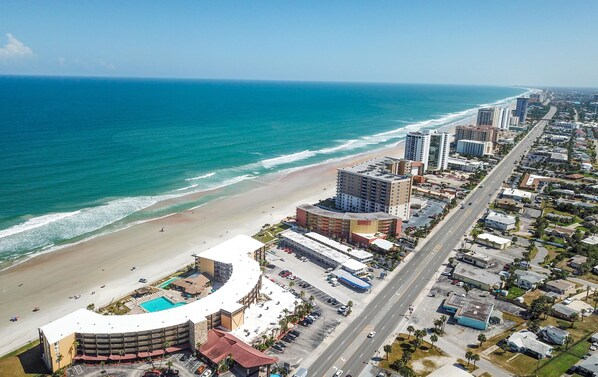 House, 2 Double Beds (Studio) | Beach/ocean view