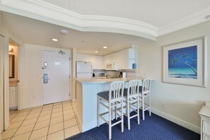 Private kitchen - Studio (Daytona Beach)