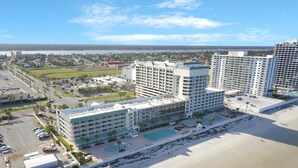 Unclassified image, 4 of 47, button - Studio (Daytona Beach)