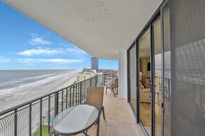 House, Multiple Beds (Three-Bedroom Apartment) | Balcony