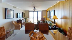 Unclassified image, 5 of 209, button - Three-bedroom Apartment (Hilton Head Island)