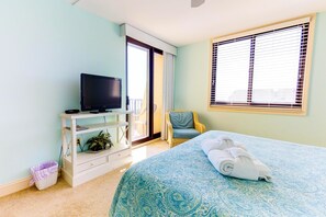 House, Multiple Beds (Three-Bedroom Apartment)