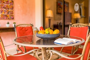 Dining - Apartment With Balcony (Tamarindo)
