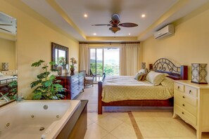 House, Multiple Beds (Apartment with Sea View)