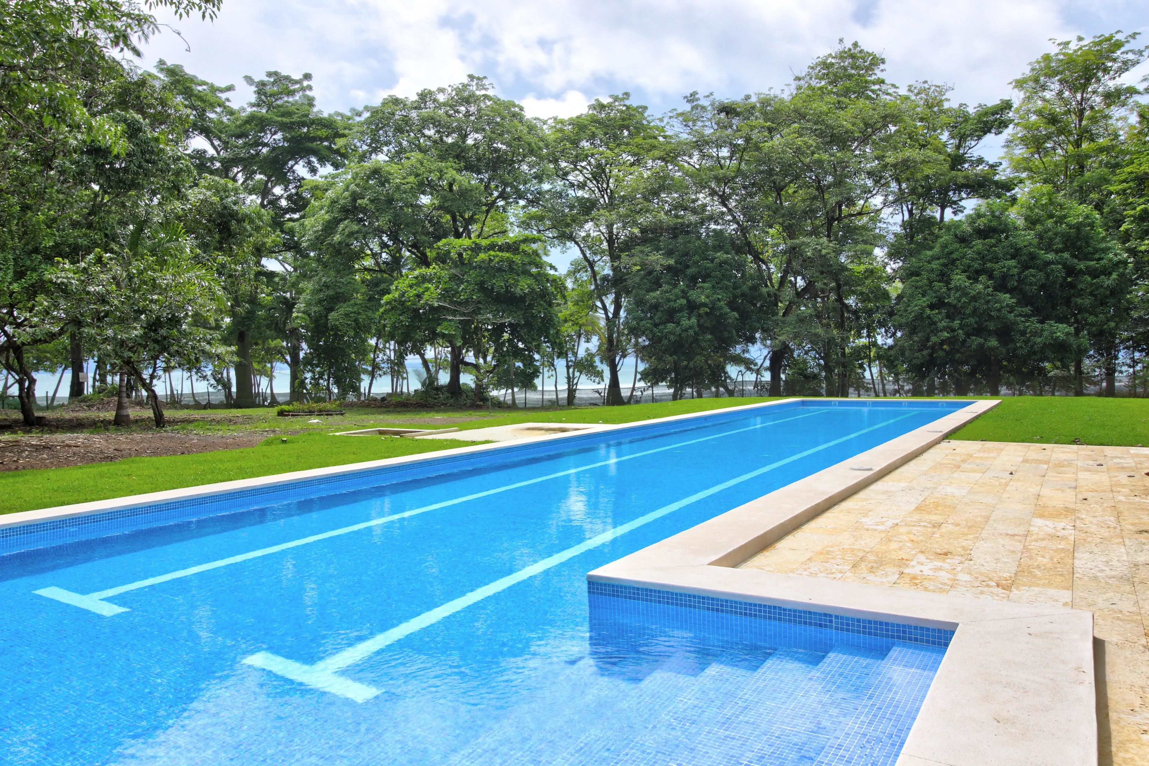 House, 1 King Bed with Sofa bed (Apartment with Sea View) | Outdoor pool