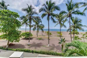 Nhà, nhiều giường (Apartment with Sea View) | Quang cảnh nhìn từ nơi lưu trú
