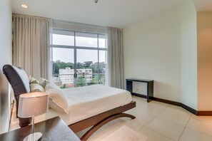 Room - Apartment (Tamarindo)