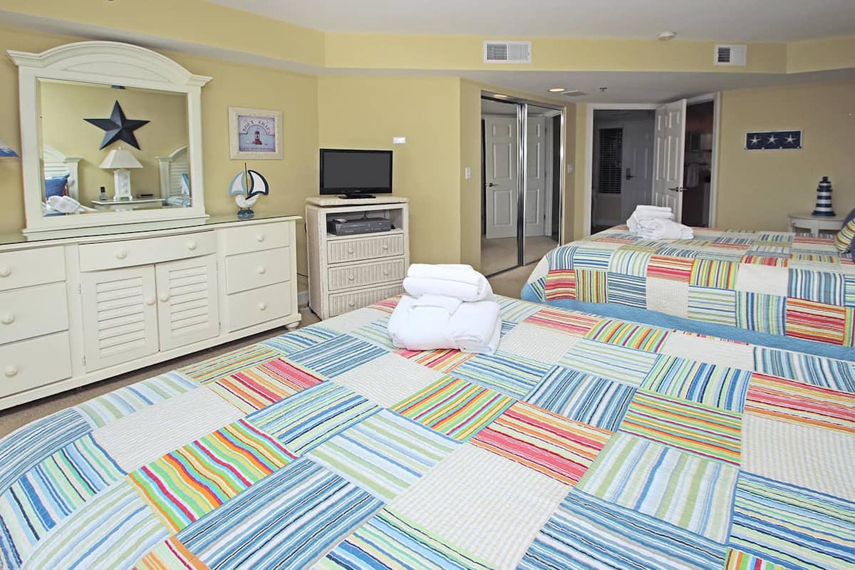 하우스, 침대(여러 개) (Two-Bedroom Apartment)
