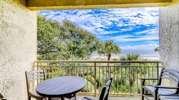 House, Multiple Beds (Two-Bedroom Apartment) | Balcony