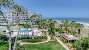 House, Multiple Beds (Three-Bedroom Apartment) | Property grounds - Two-bedroom Apartment (Hilton Head Island)