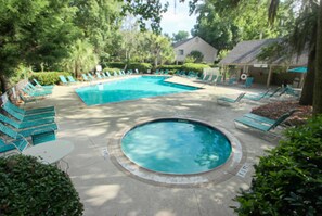 House, 1 Queen Bed with Sofa bed (Two-Bedroom Apartment) | Pool