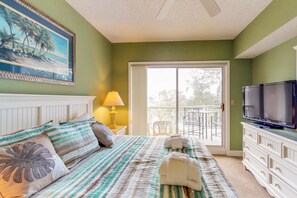 House, 1 King Bed with Sofa bed (One-Bedroom Apartment)