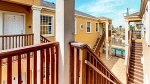 House, Multiple Beds (Three-Bedroom Apartment) | Staircase
