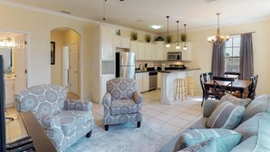House, Multiple Beds (Three-Bedroom Apartment) | Living area