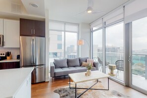 Hus - flera sängar (Two-Bedroom Apartment) | Vardagsrum
