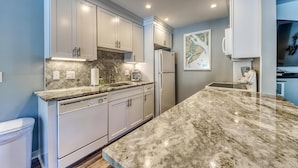 House, Multiple Beds (Two-Bedroom Apartment) | Private kitchen - Two-bedroom Apartment (Hilton Head Island)