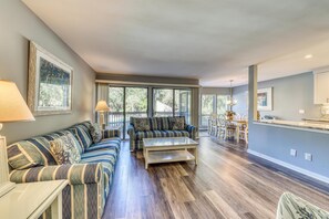 House, Multiple Beds (Two-Bedroom Apartment) | Living room - Two-bedroom Apartment (Hilton Head Island)