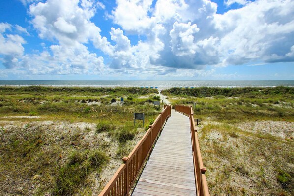 House, Multiple Beds (Two-Bedroom Apartment) | Beach