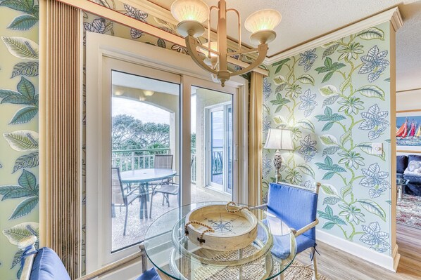 House, Multiple Beds (Three-Bedroom Apartment) | Dining