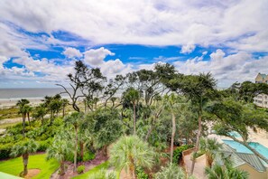 House, Multiple Beds (Three-Bedroom Apartment) | Property grounds