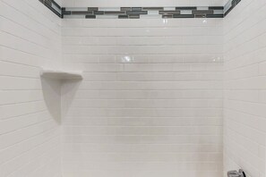 House, Multiple Beds (One-Bedroom Apartment) | Bathroom shower - One-bedroom Apartment (Houston)