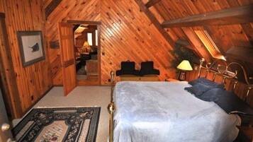 Casa | 3 habitaciones, escritorio, tabla de planchar con plancha y wifi gratis