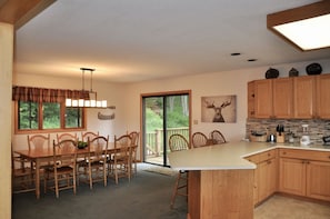 獨棟房屋 | 私人廚房 | 電冰箱、微波爐、烤箱、爐台