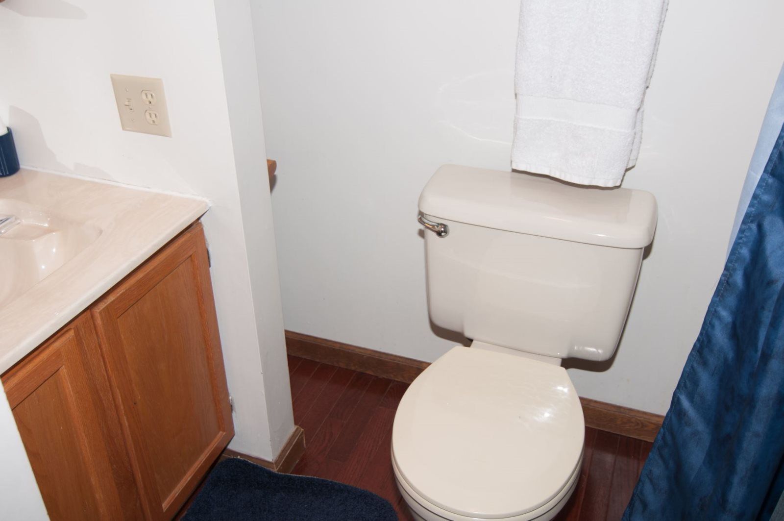House | Bathroom