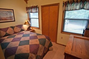 Nhà | 2 phòng ngủ, bàn, truy cập Internet không dây miễn phí 