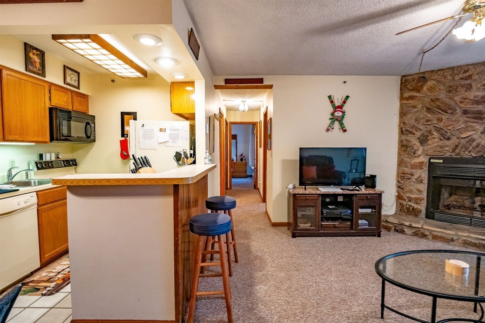 House | 2 bedrooms, desk, free WiFi, bed sheets