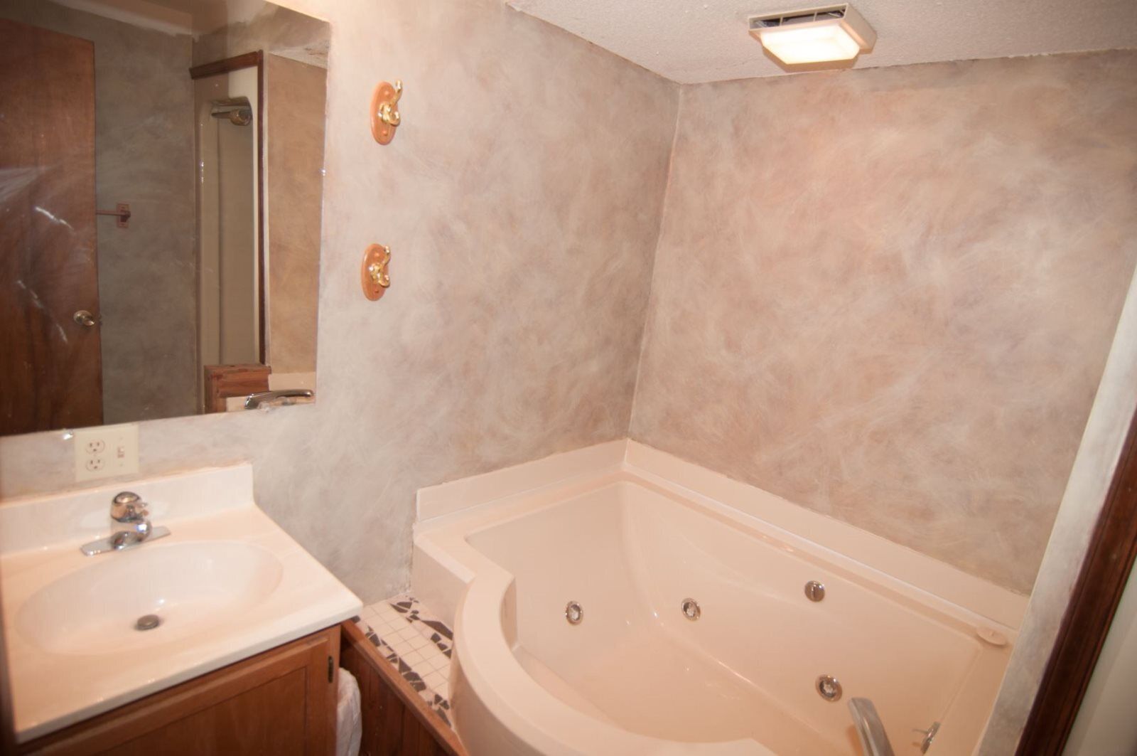 House | Bathroom | Towels, soap, toilet paper