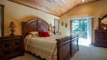 House | 7 bedrooms, desk, free WiFi, bed sheets