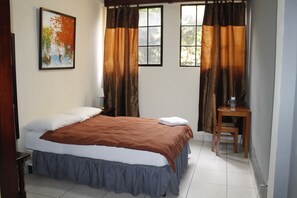 In-room safe, free WiFi, bed sheets