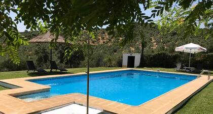 Valdelvira Maaseutumajoituksen vuokraus