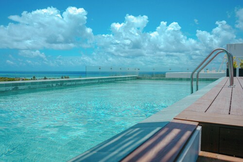 Macondo Quinta Avenida Residences