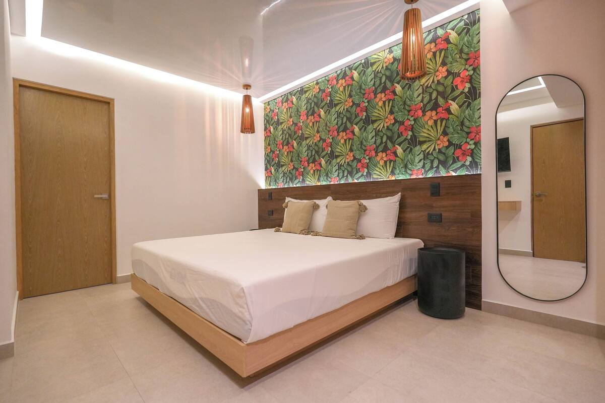 Standard Room | Premium bedding, memory foam beds, in-room safe, blackout drapes