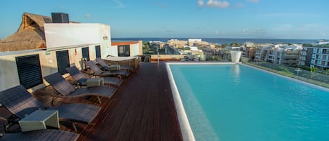 Piscine extérieure