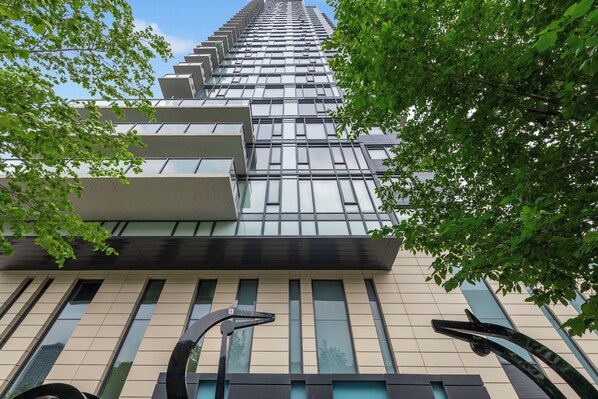 Building design - GLOBALSTAY. Downtown Calgary Apartments  (Calgary)