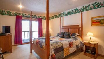 3 bedrooms, desk, free WiFi