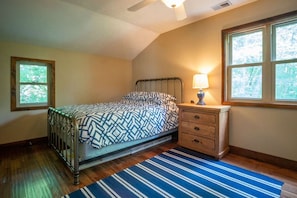 House | Exterior - Gnarnia (Davis)