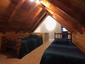 獨棟房屋 | 4 間臥室、書桌、免費無線上網