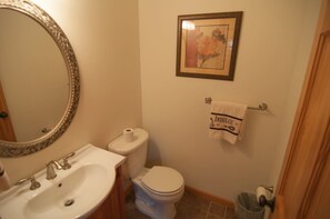 House (Casa Tuscany) | Bathroom | Towels - Casa Tuscany (Davis)