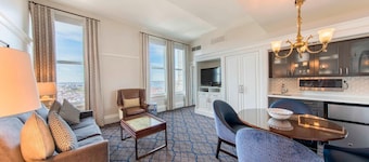 Boston Marriott Custom House ~ Downtown Suite with views of the city and harbor