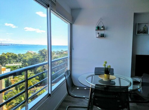 ⭐⭐⭐⭐ | Beach and Pool Apartment "Surf & Beach Salou"