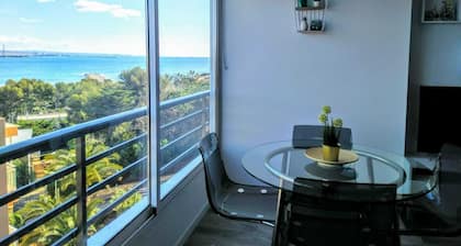 ⭐⭐⭐⭐ | Beach and Pool Apartment "Surf & Beach Salou"