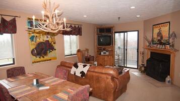 House | Living room