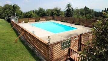 House | Pool